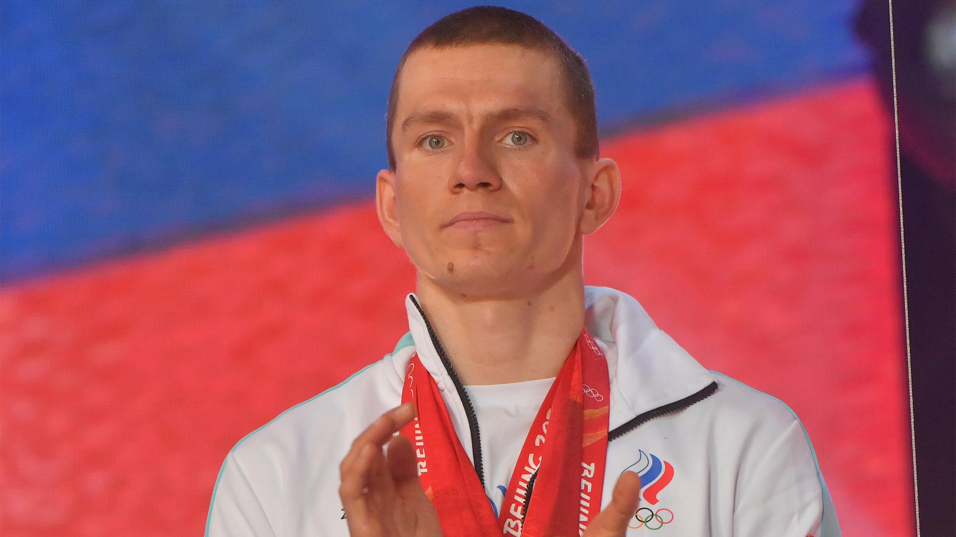 Александр Большунов